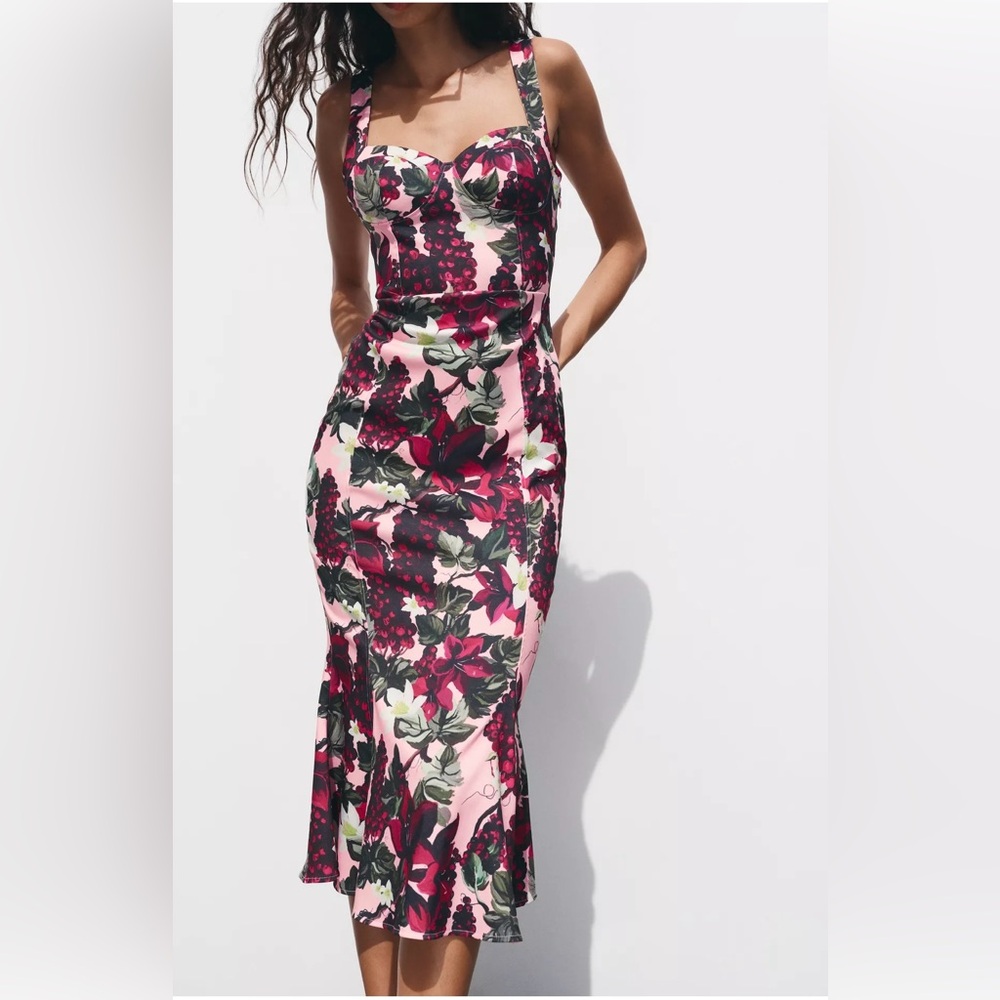 GODET FLORAL DRESS - Picture 4 of 6